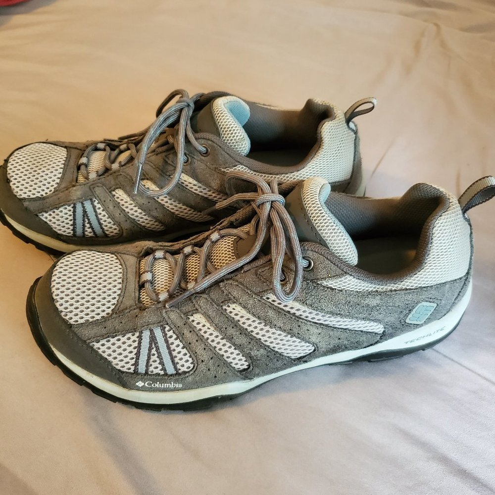 Columbia Low Hiking Shoes Womens sz 11
